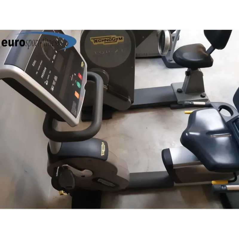 BICICLETA RECLINADA TECHNOGYM RECLINE EXCITE 700 (REACONDICIONADO)