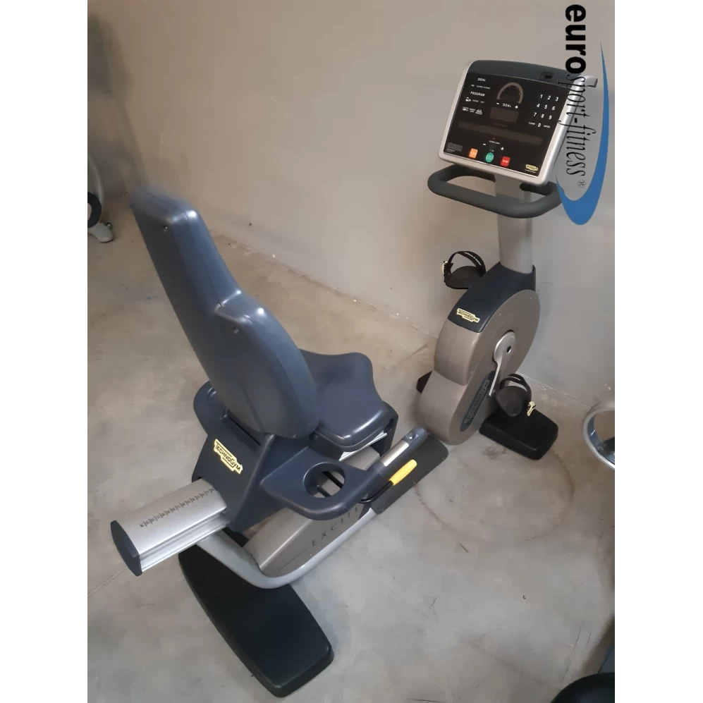 BICICLETA RECLINADA TECHNOGYM RECLINE EXCITE 700 (REACONDICIONADO)