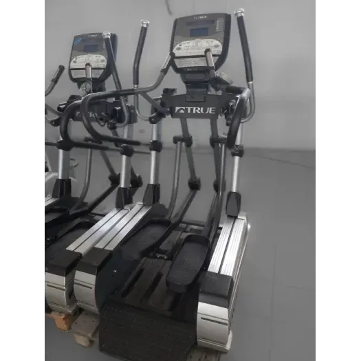 MÁQUINA ELÍPTICA TRUE FITNESS XCS 800  (REACINDICIONADO)