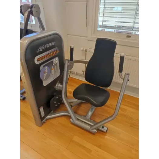 Juego de 10 máquinas Profesionales Life Fitness Circuit (Renovados - Como Nuevo - 24 Meses de Garantía)