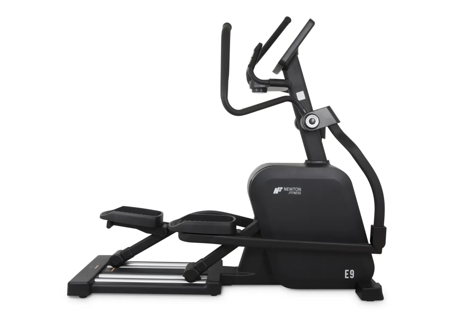 Elíptica Newton Fitness E9 Black Series Comercial Elíptica Newton Fitness E9 Black Series Comercial