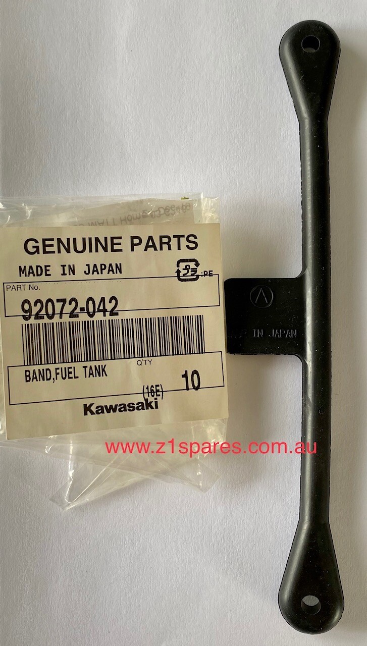 Genuine Kawasaki Z1 900 Z900 rear petrol tank strap 92072-042