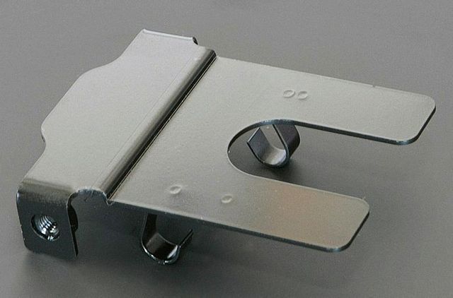 Kawasaki Z1 air box stay 32105-005