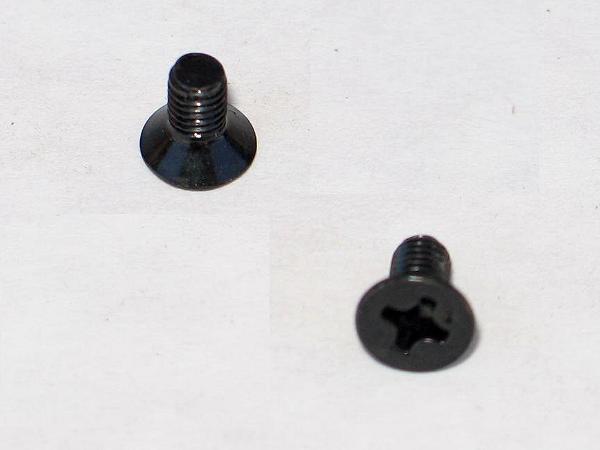 Kawasaki KZ 900 Z1 Z900 Z1000 Tank badge/emblem screws 92012-003 x2