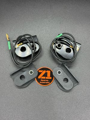 Honda CB750 F Rear Indicator Earth Mount and Rubber Pair Left and Right 33604-374-670​