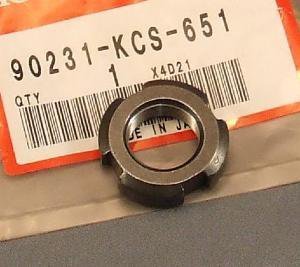 CB 350 750 genuine Clutch Basket Nut 90231-KCS-651