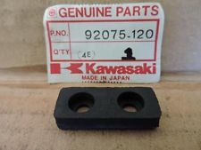 Genuine kawasaki Z1 KZ Z 900 idler rubber 92075-120 x 1 Genuine kawasaki Z1 KZ Z 900 idler rubber 92075-120 x 1