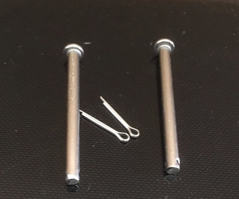 Yamaha stainless seat pins RD SR DT XJ x 2  91701-05055 90240-05001 91501-05055