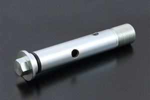 Kawasaki Z1 900  to 1975 Oil filter bolt - replica early style