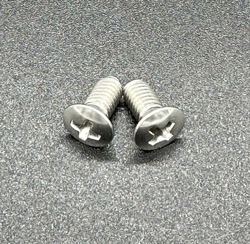 Kawasaki Replica Headlight Case Screws x 2 Oval Head 23019-024