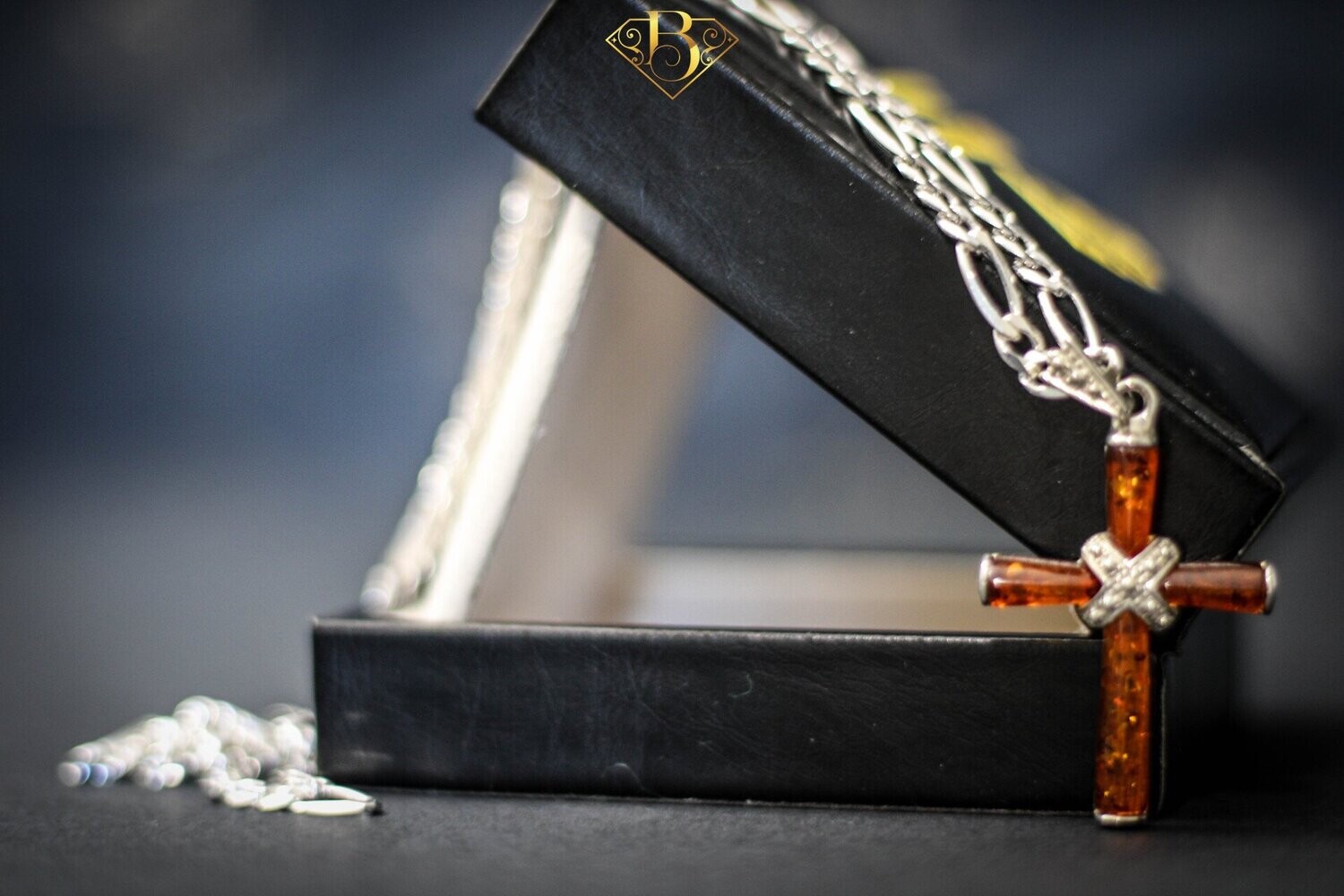 Dark Honey Amber Cross
