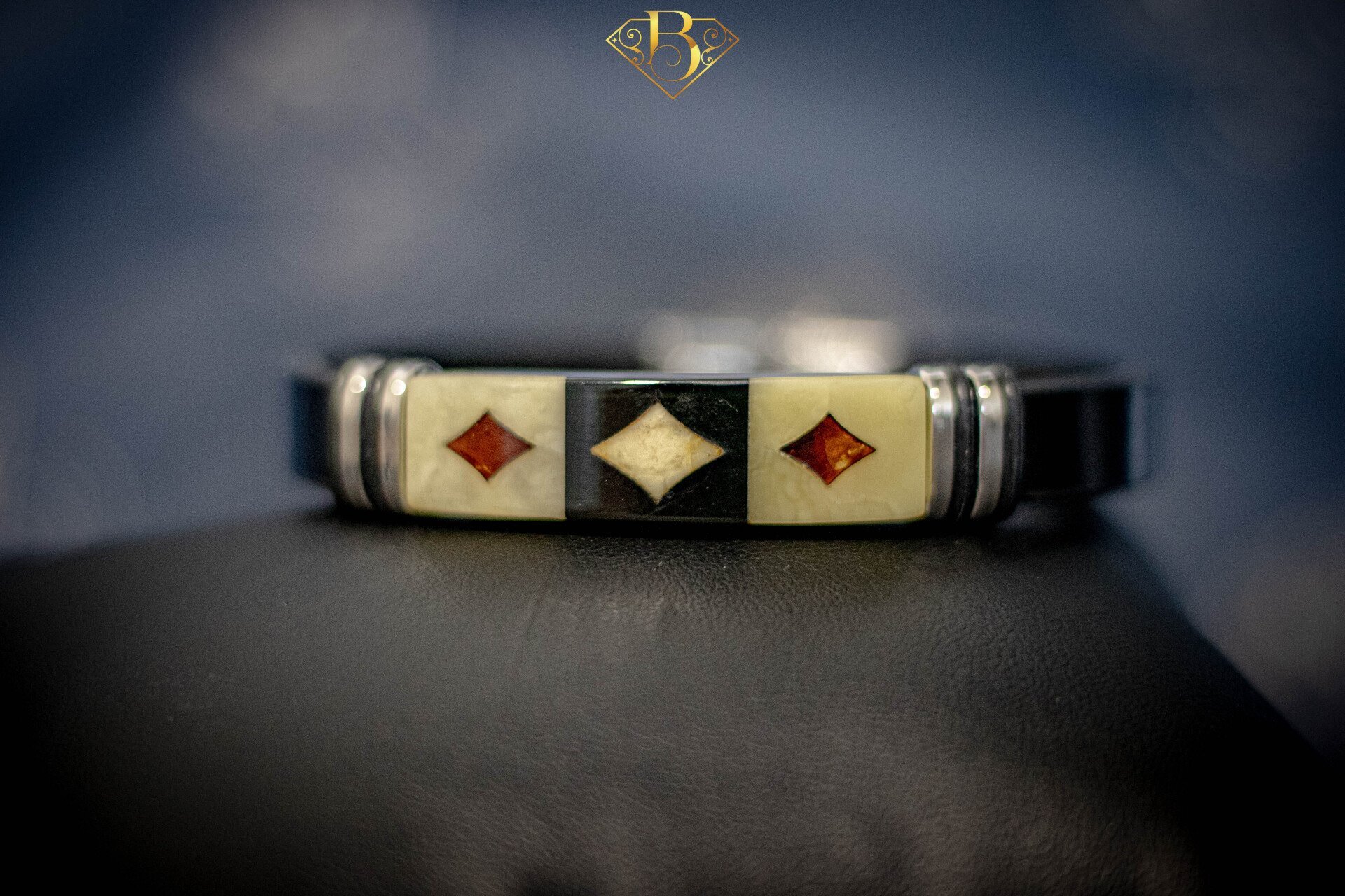 Yellow/Black color Amber Leather (Diamond)