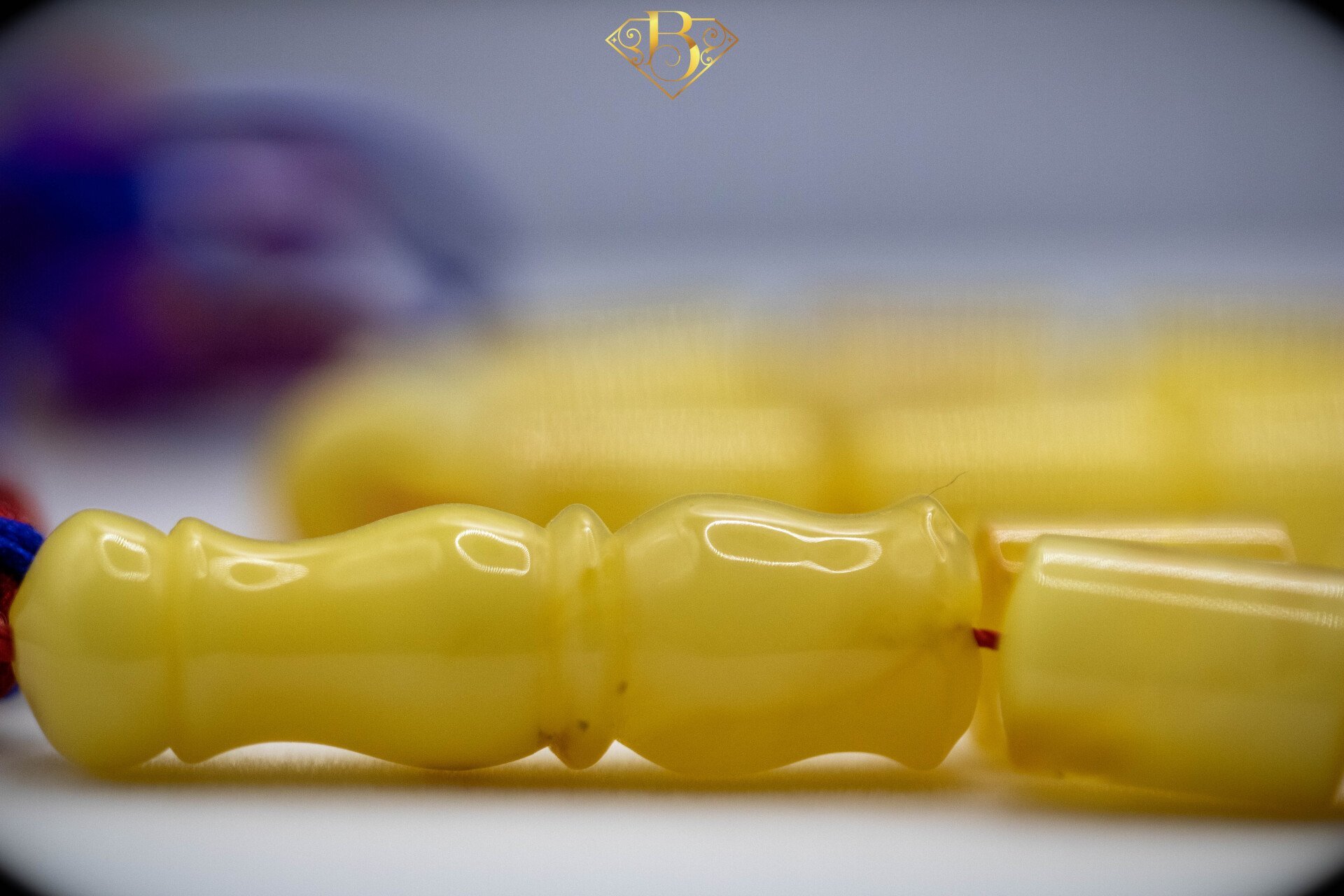 Yellow/White Barrel Shape Rosary