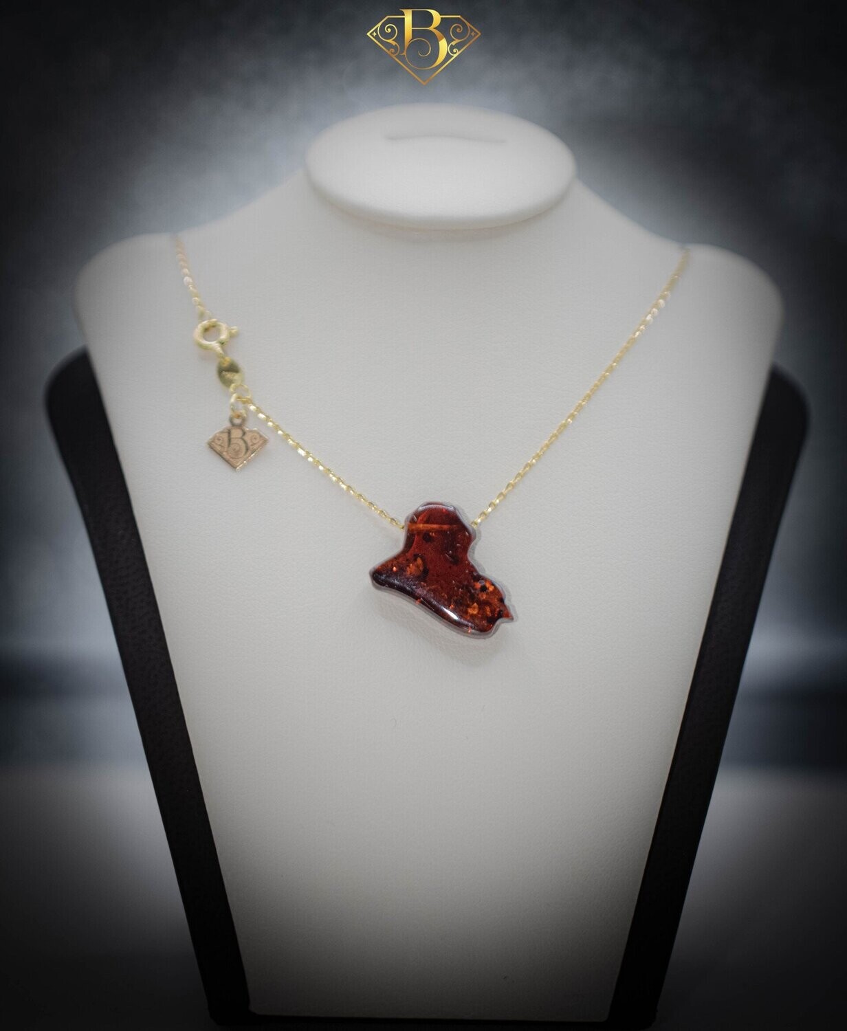 Iraq Necklace (Light Cherry)