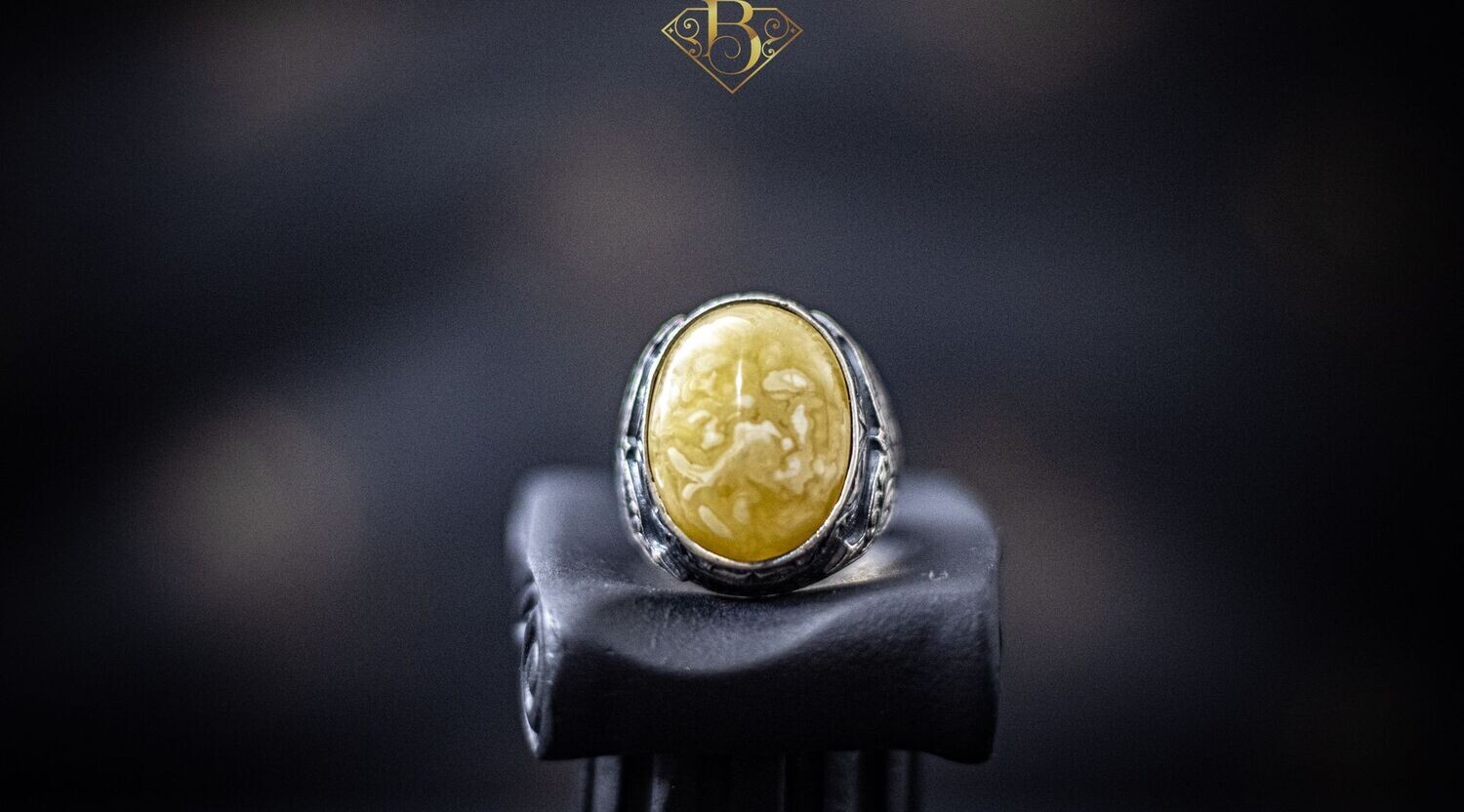 Amber Silver Ring (Oval Shape2)
