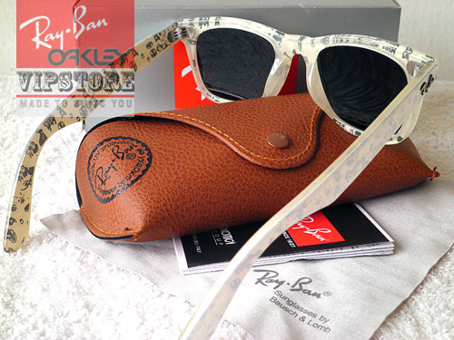 Ray-Ban Wayfarer Rare Print Comics White (Grade 6A)