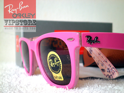 Ray-Ban Wayfarer Rare Print Comics Pink (Grade 6A)