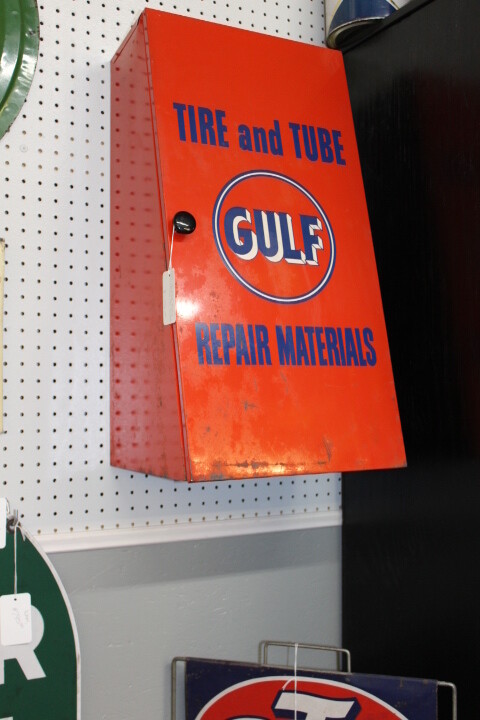 GULF REPAIR CABINET