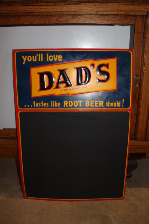 DAD'S ROOT BEER MENU SIGN
