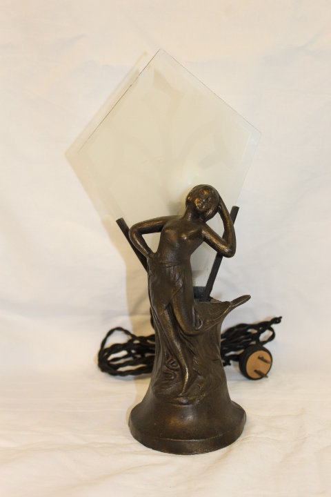 ART NOUVEAU TABLE LAMP