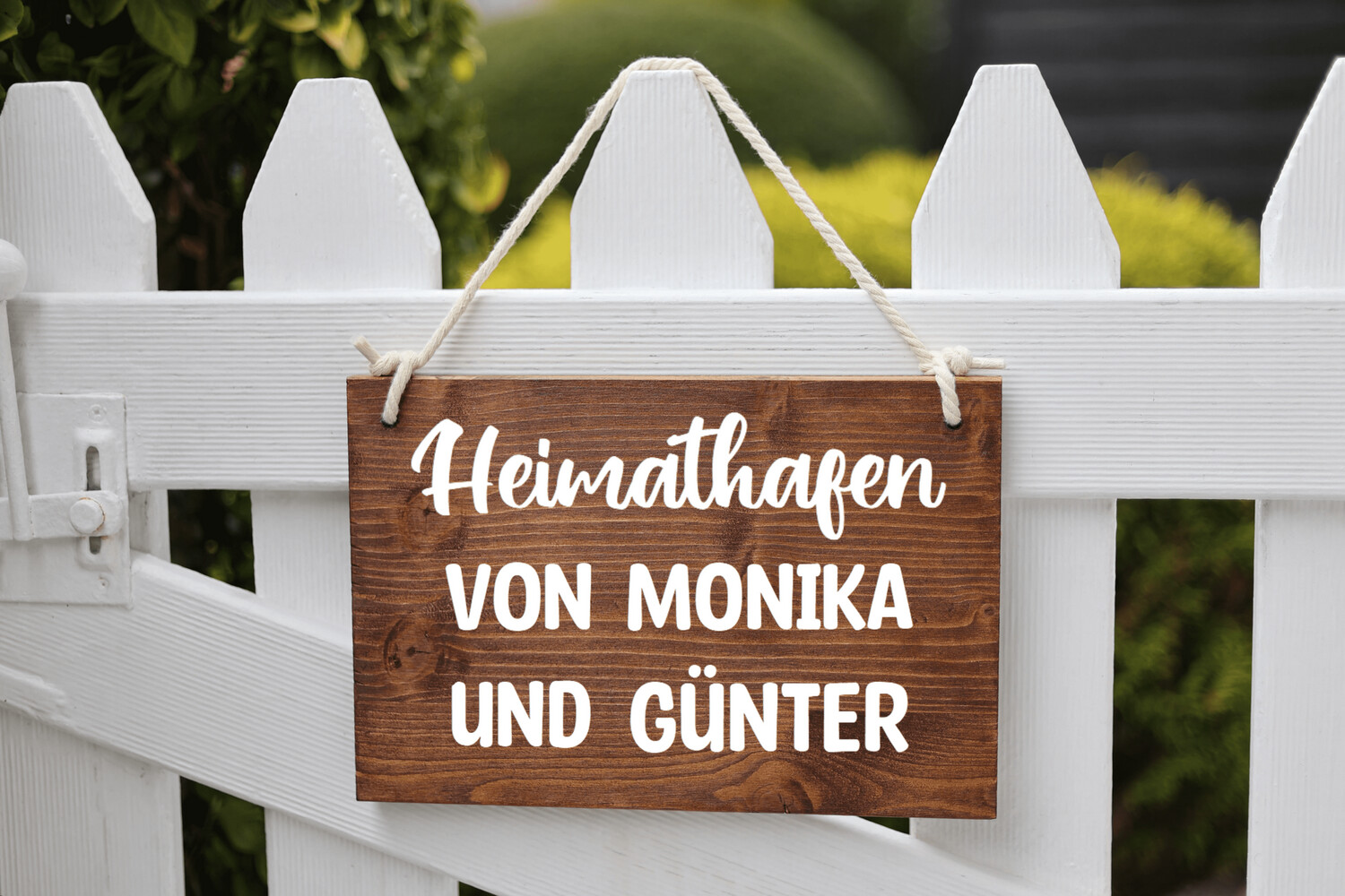 Holzschild Heimathafen personalisierbar