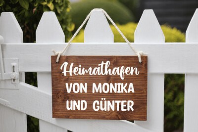Holzschild Heimathafen personalisierbar Holzschild Heimathafen personalisierbar