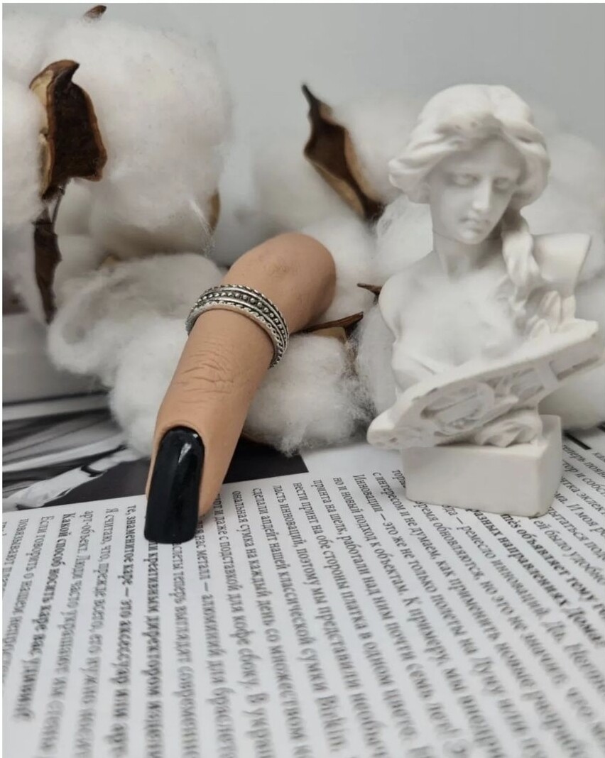 TOP FINGER