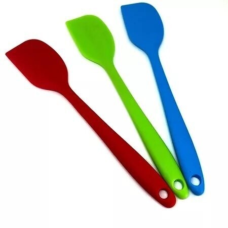 No Fuss Fills Spatula