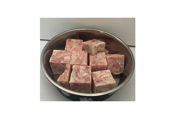 Premium Raw Treats Boneless Turkey Chunks 1KG