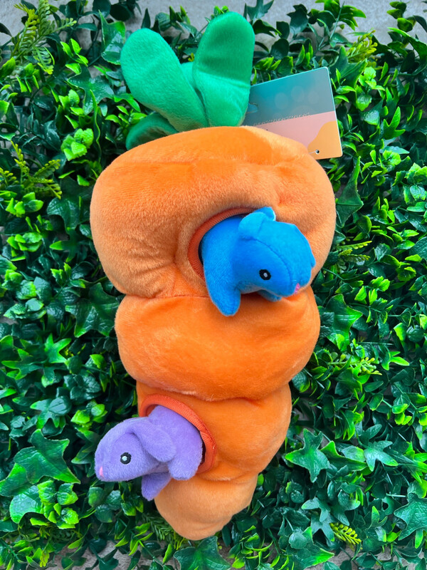 Zippy Burrows Easter Carrot