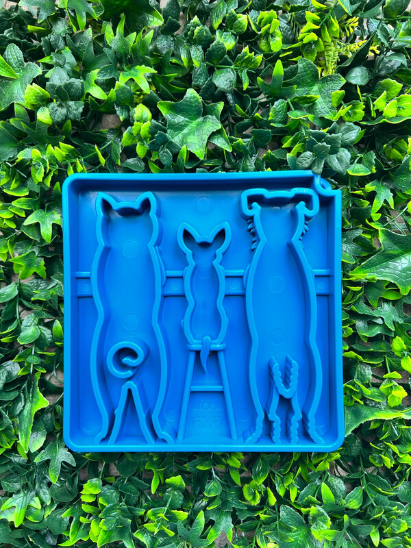 Waiting Dogs E Tray