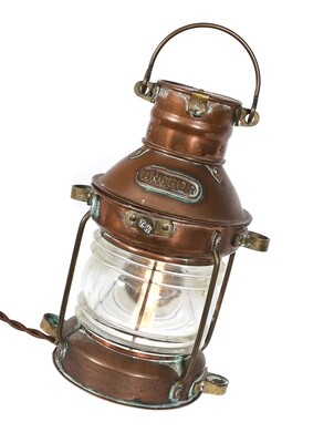 Настольная лампа из морского фонаря Anchor
