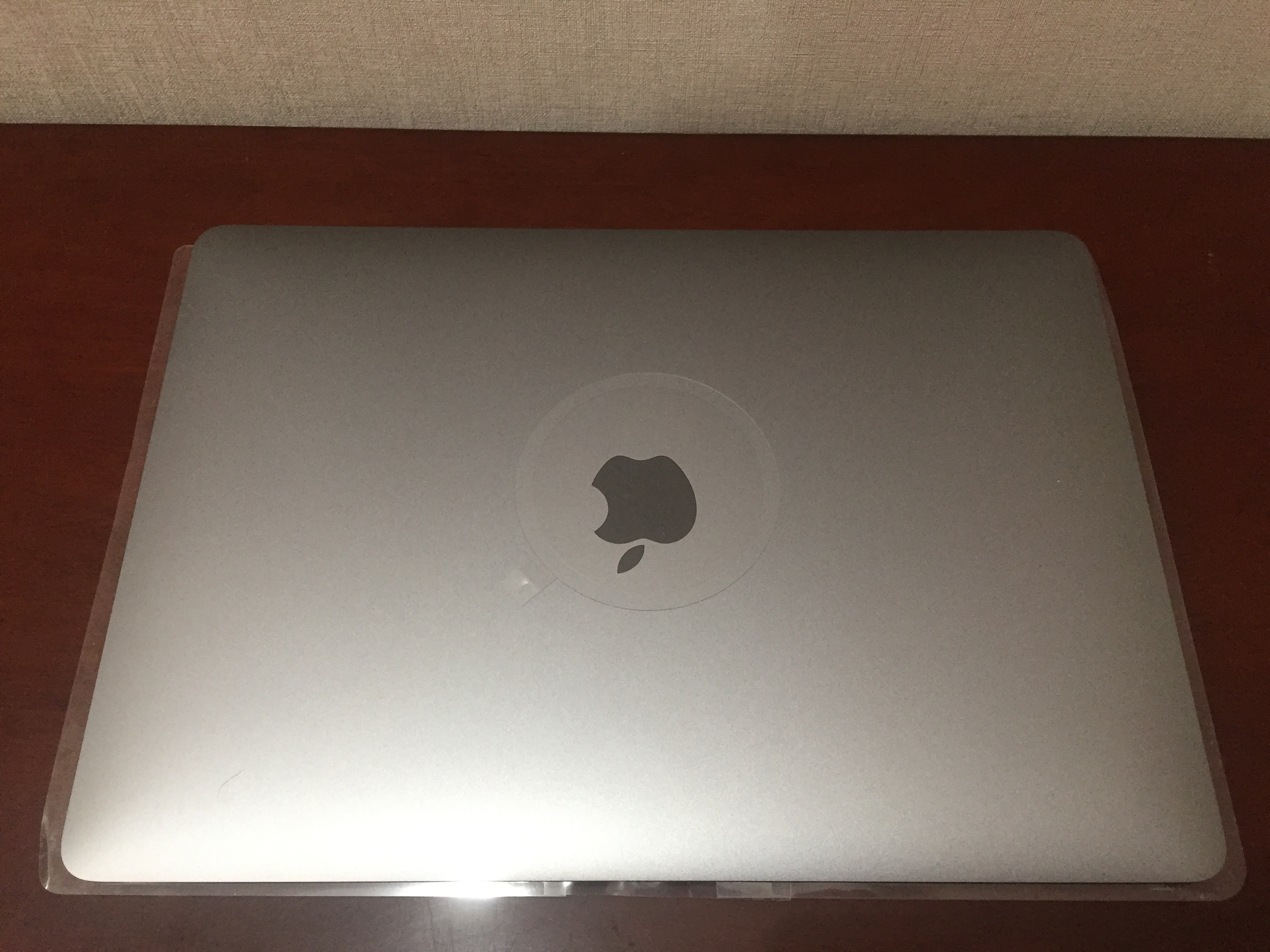 Macbook Pro Retina 13 2017 05 2019 Space Gray I5 2 3 3 6ghz 16gb 256gb Novyj Oficialnyj Korpus V Sbore S Bezproblemnoj Klavoj I Dlinnym Videoshlejfom 0 Ciklov Chehol