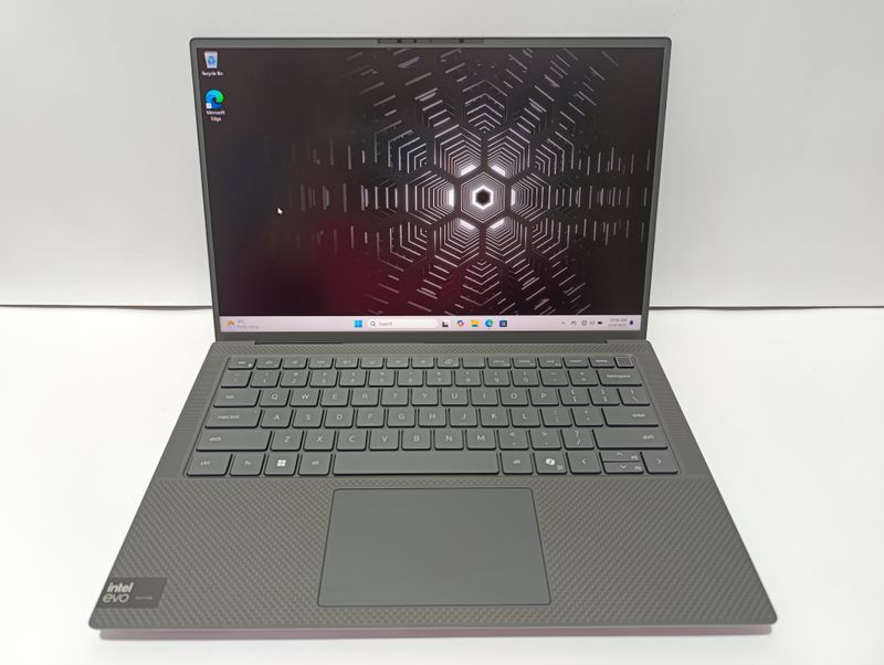 СУПЕР ПРЕМІУМ СУПЕР ЦІНА! DELL PRECISION 5490 14inch 10/2024 Core Ultra 5 135H 14cores / 16GB RAM / SSD 512GB / NVIDIA RTX 1000 ADA (RTX 4050) /БАТАРЕЯ 100% /офіційна гарантія DELL PROSUPPORT 10/2027!