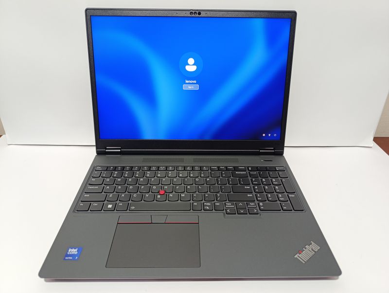 НОВА! СУПЕР ПРЕМІУМ РОБОЧА СТАНЦІЯ THINK PAD P16v Gen 2 : CORE ULTRA 7 / 32GB RAM / 1TB SSD / NVIDIA RTX A1000 ADA GEN 6GB (4060) / ГАРАНТІЯ ДО 16.12.2025 року!