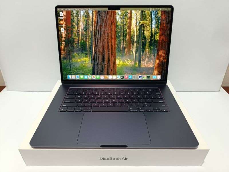 Лише 5 циклів! Macbook Air 15 M3 Midnight 02/2025! 16GB RAM/2-х чиповий швидкий SSD 512GB/ APPLE CARE 02/2026 ПОВНИЙ КОМПЛЕКТ + чохол