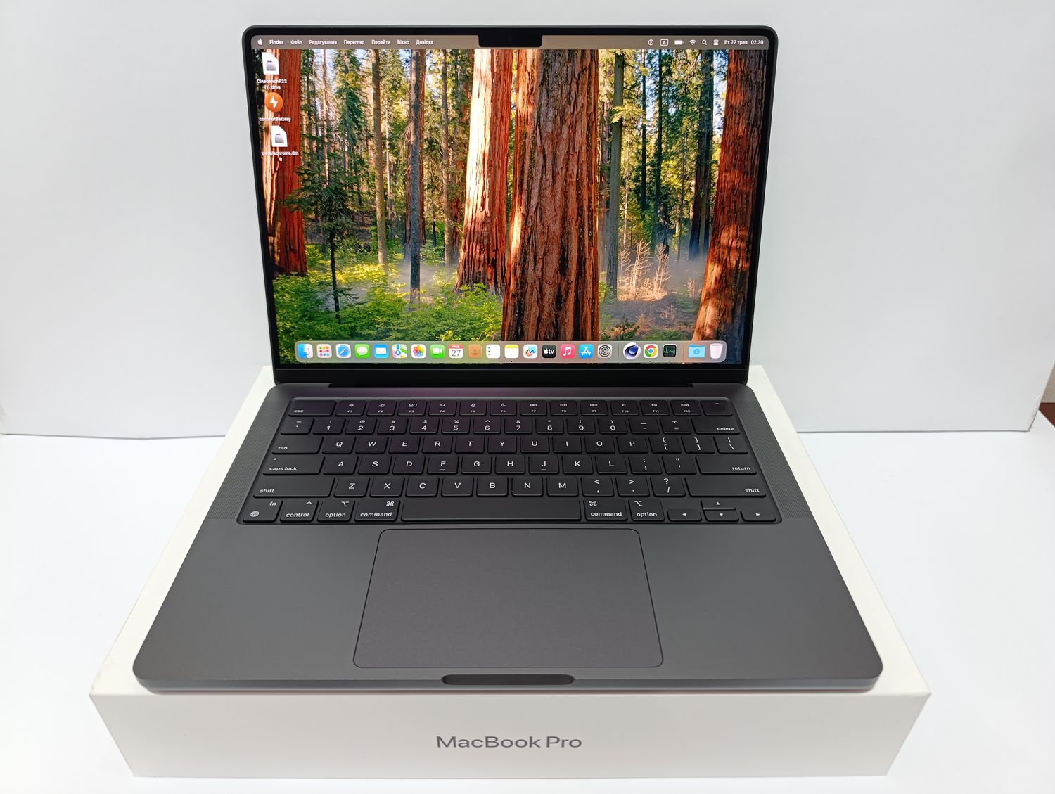 НОВА МОДЕЛЬ 2025 ІДЕАЛ лише 12 циклів! MACBOOK PRO 14 M4 BLACK / 16GB RAM / SSD 512GB / APPLE CARE 03/2026 ПОВНИЙ КОМПЛЕКТ + чохол