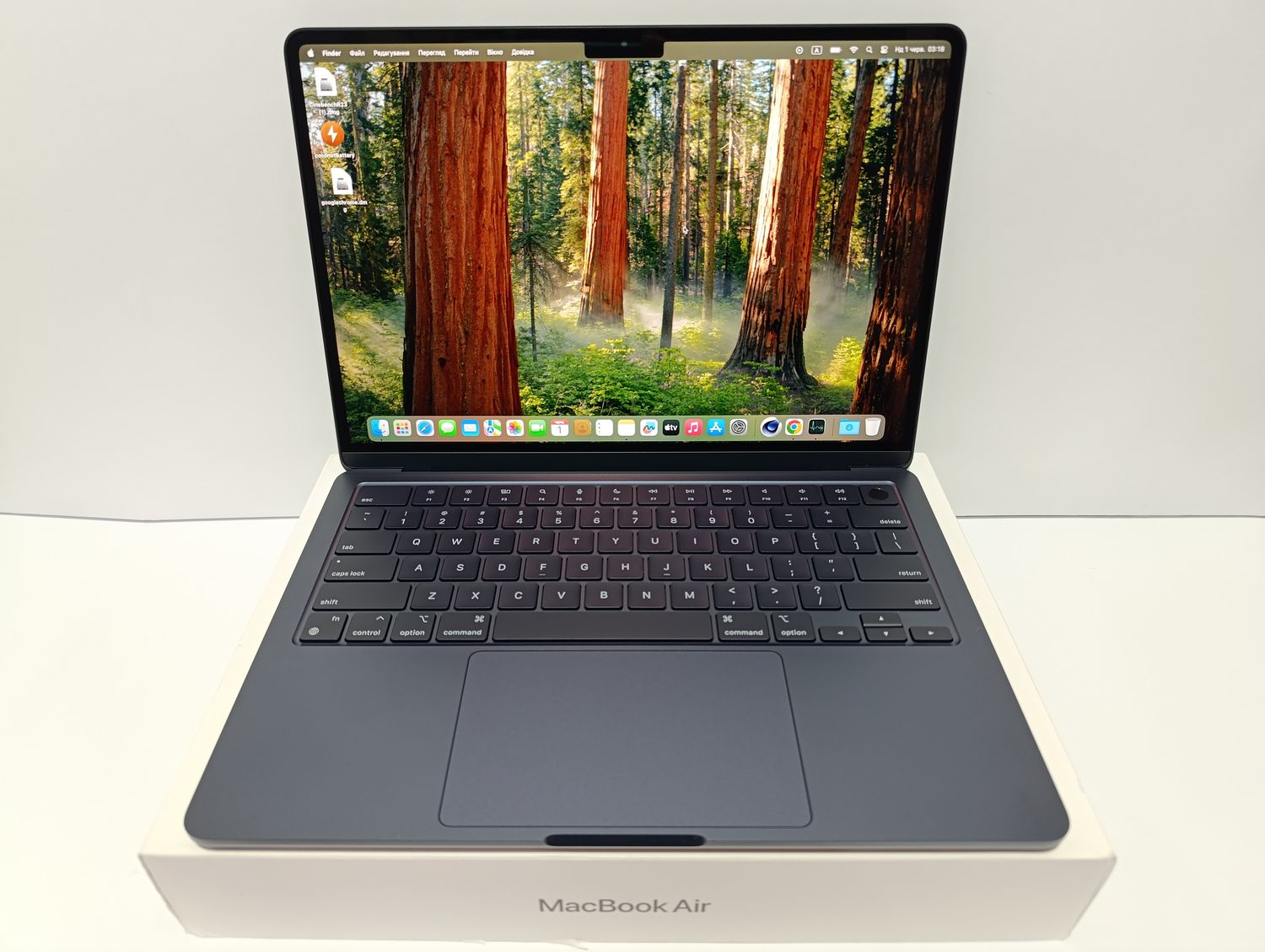 ІДЕАЛЬНИЙ 03/2025! КАСТОМНИЙ Macbook Air 13.6 M3 Midnight TOP 24GB RAM/швидкий 2-чіповий SSD 512GB!/ПОВНИЙ КОМПЛЕКТ + чохол / Apple Care до 03/2026!