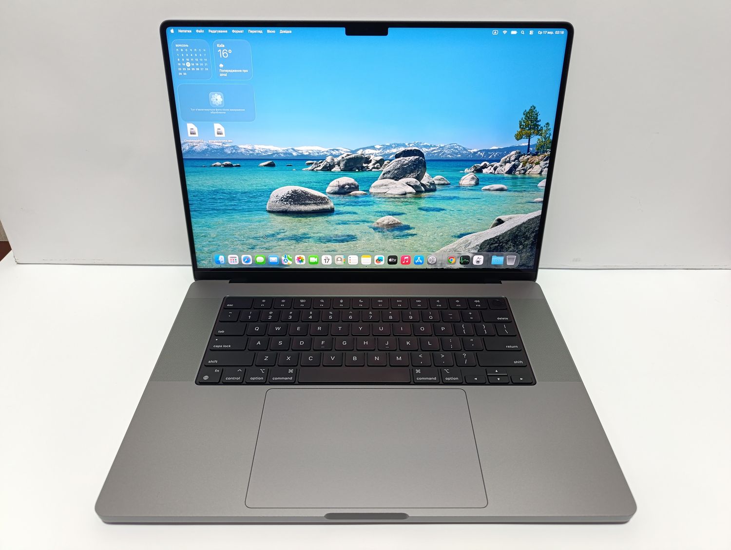 ШИКАРНИЙ MACBOOK PRO 16 M1 MAX Space Gray 07/2022 / 32GB RAM/VIDEO 24 CORE / SSD 1000GB / лише 50 циклів 99%! + чохол