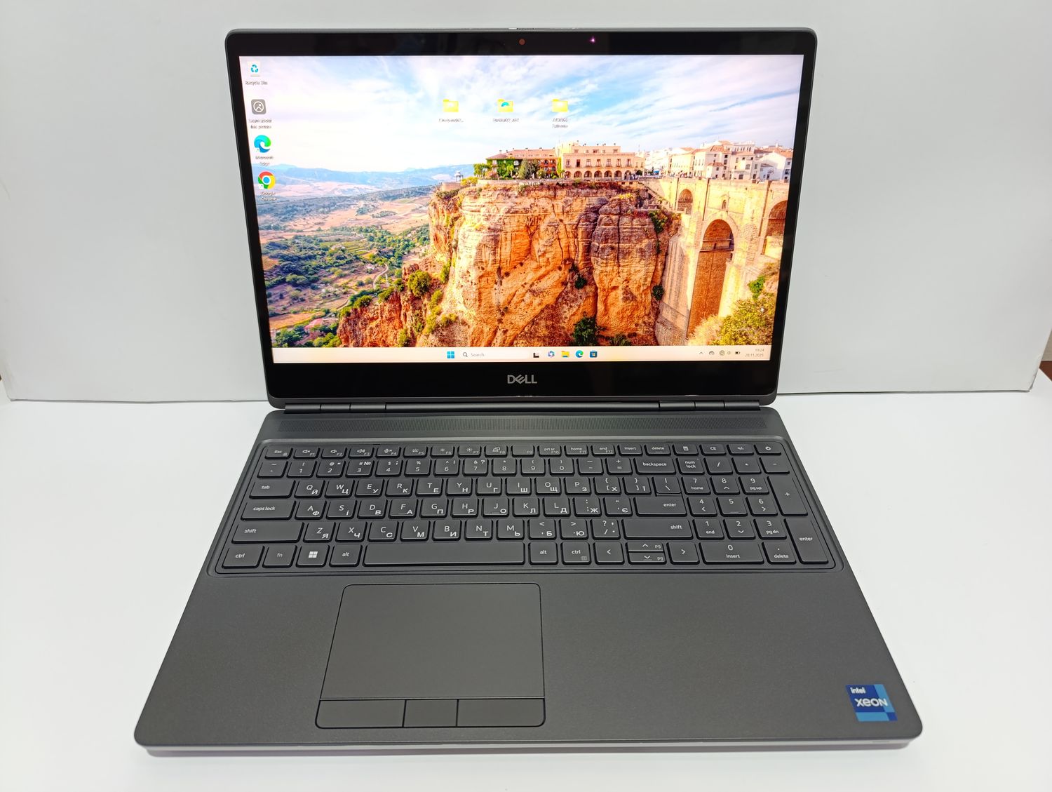 ТОПОВИЙ НОУТ НА СЕРВЕРНОМУ ПРОЦЕСОРІ!!! DELL PRECISION 7560 15.6inch XEON W-11855M 3.20GHz/ 64GB RAM!!! / SSD 512GB / NVIDIA QUADRO T1200 / БАТАРЕЯ 100%