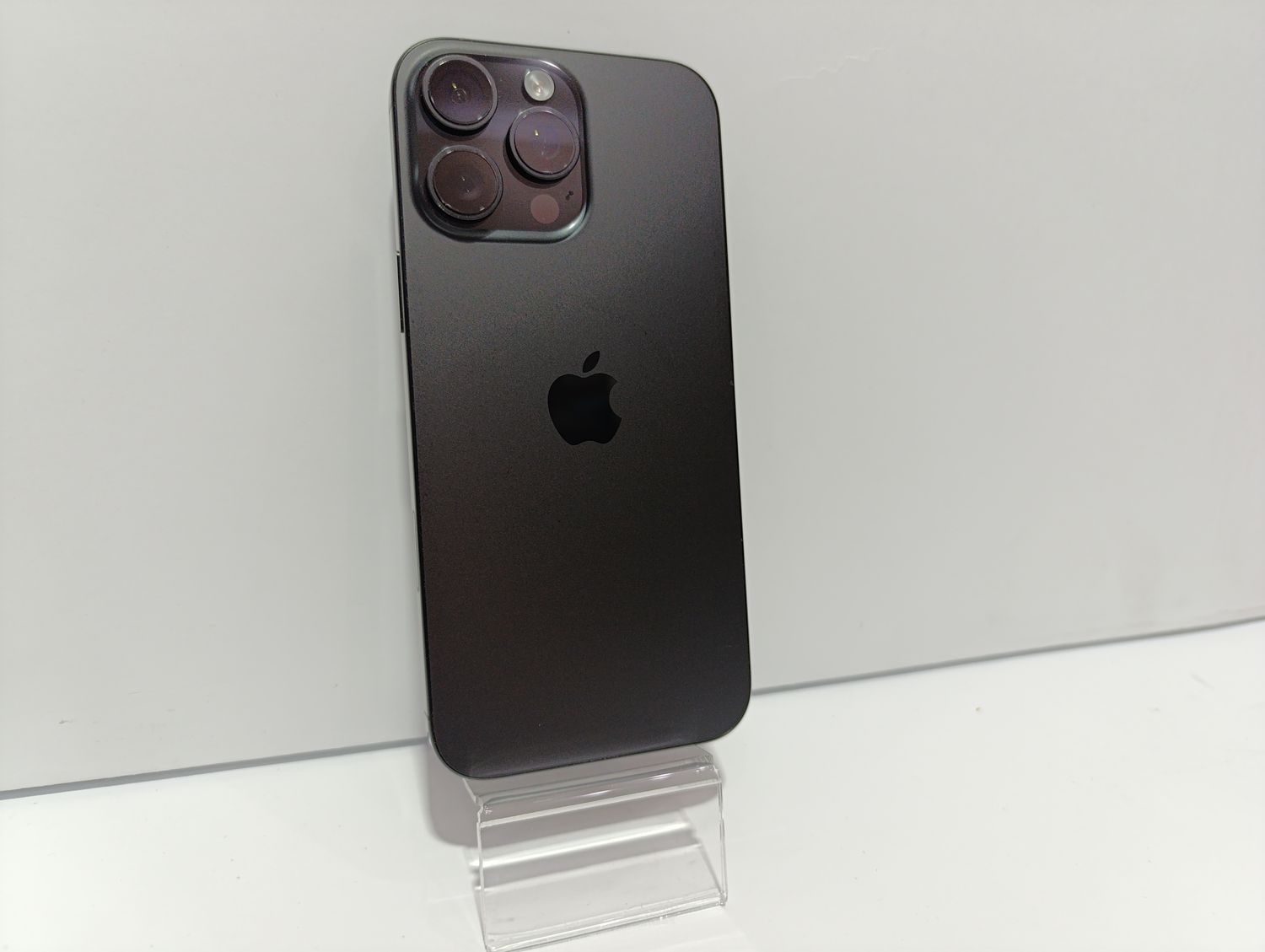 IPHONE 16 PRO MAX BLACK 512GB (батарея 97%) NEVERLOCK