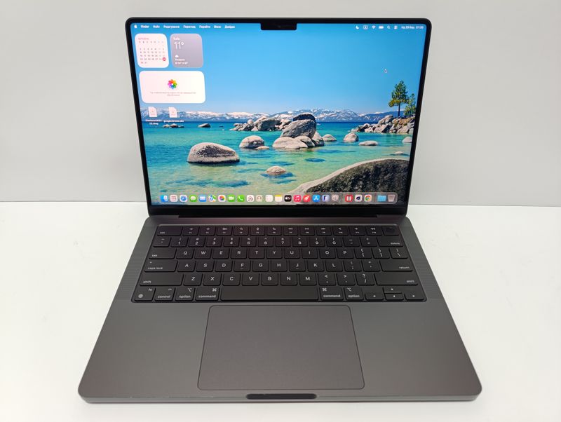 MACBOOK PRO 14 M4 BLACK 08/2025 / 16GB RAM / SSD 512GB / лише 40 циклів 100% + чохол / APPLE CARE 30/07/2026