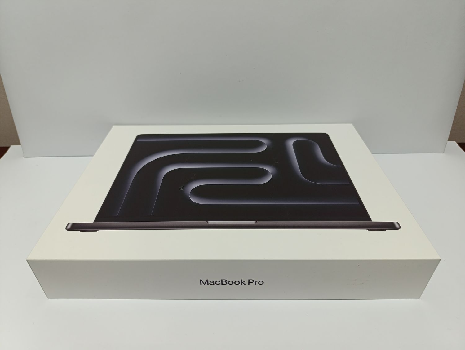 НОВИЙ ЗАПАКОВАНИЙ Apple Store USA MACBOOK PRO 16 M5 PRO 64 GB RAM!!! SSD 1TB BLACK НАЙНИЖЧА ЦІНА ПО КРАЇНІ!