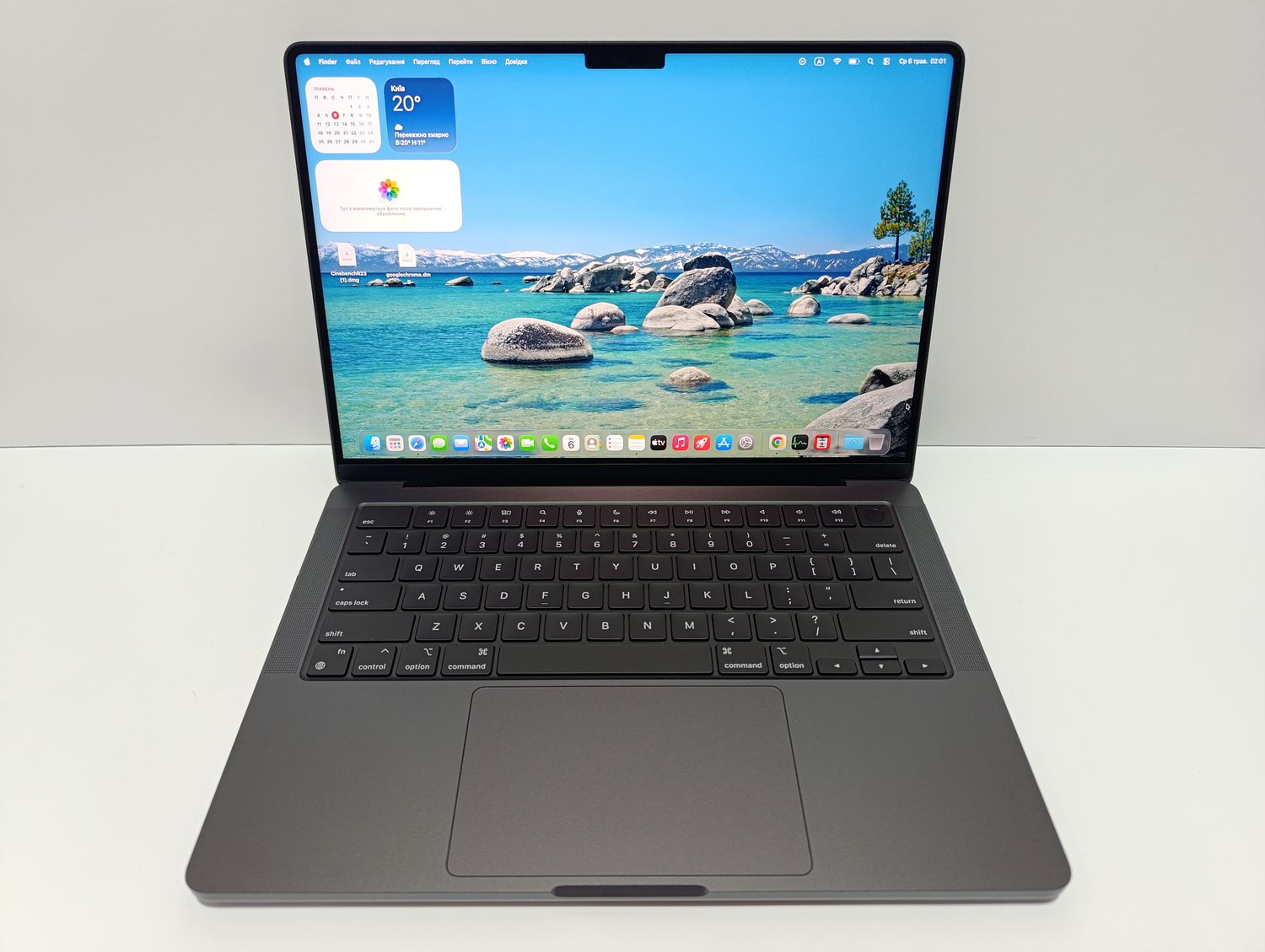 НОВИЙ У ПЛІВКАХ! MACBOOK PRO 14 M4 PRO BLACK CUSTOM 14 CORE VIDEO 20 CORE (процесор та відео із 16 дюймової моделі) / 24GB RAM / SSD 1000GB + чохол /розширена гарантія APPLE CARE +  02/2027!