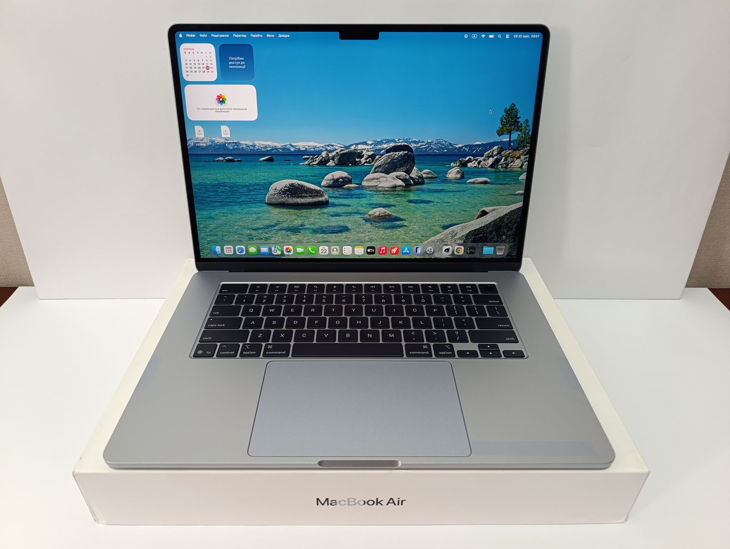 Macbook Air 15 M4 SkyBlue 16GB RAM / SSD 256GB / лише 80 циклів 100% + чохол