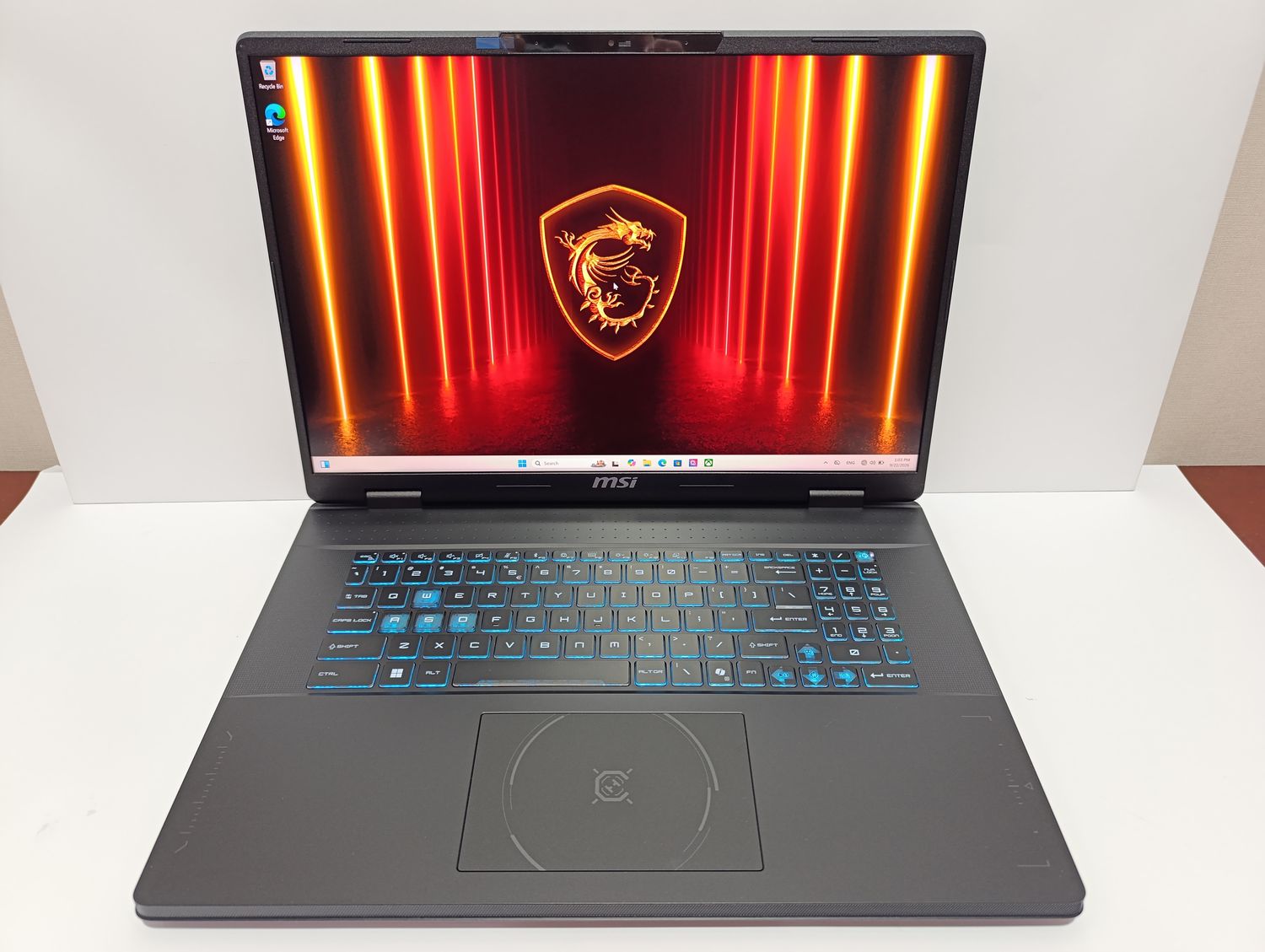 ТОПОВИЙ 18 ДЮЙМОВИЙ КРАСЕНЬ! MSI Crosshair 18 HX AI 18" QHD IPS / Intel Core Ultra 9 275HX 24 CORE! / 32GB (можемо поставити 64GB!) / 1TB SSD / NVIDIA GeForce RTX 5070 8GB GDDR7 / ПОВНИЙ КОМПЛЕКТ