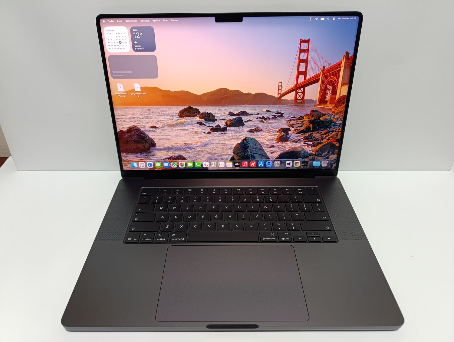 3 РОКИ ГАРАНТІЇ! НОВА МОДЕЛЬ лише 2 цикли 06/2026! MACBOOK PRO 16 M5 PRO / 48 GB RAM / SSD 1TB BLACK / РОЗШИРЕНА ГАРАНТІЯ APPLE CARE+ до 06/2029!!! + чохол