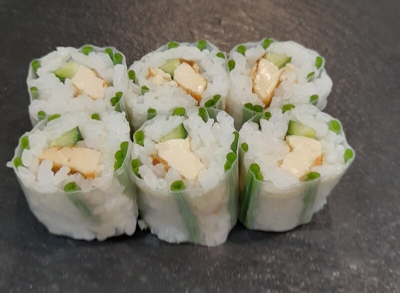 Roll ciboulette concombre et tofu grillé