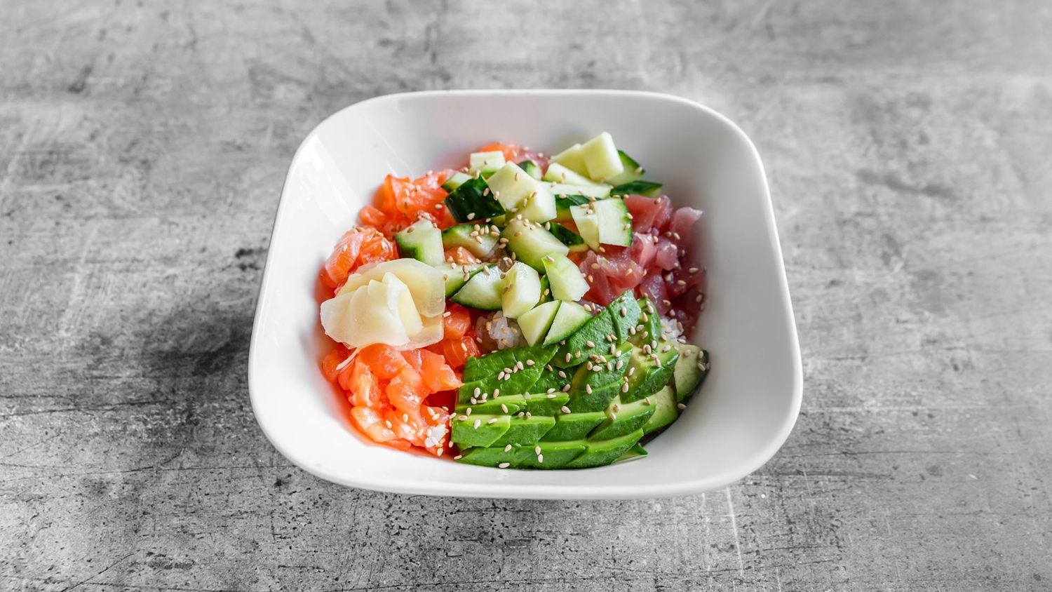 Poké bowl Poké bowl "Fraicheur" avec une boisson ou sans boisson