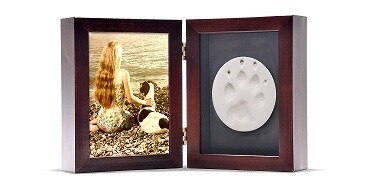 Tabletop Photo Paw Print Urn, Size: Small (5&quot; x 7&quot; Photo), Wood Type: Mahogany